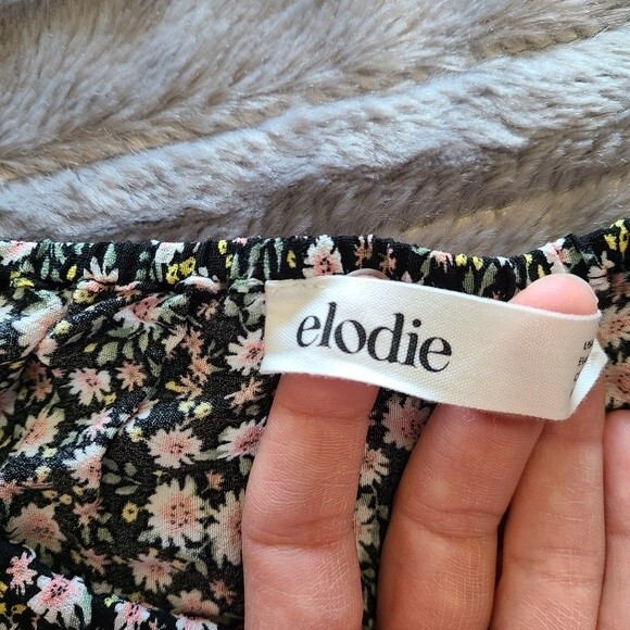 NEW Elodie Floral Crop Top - Picture 7 of 9